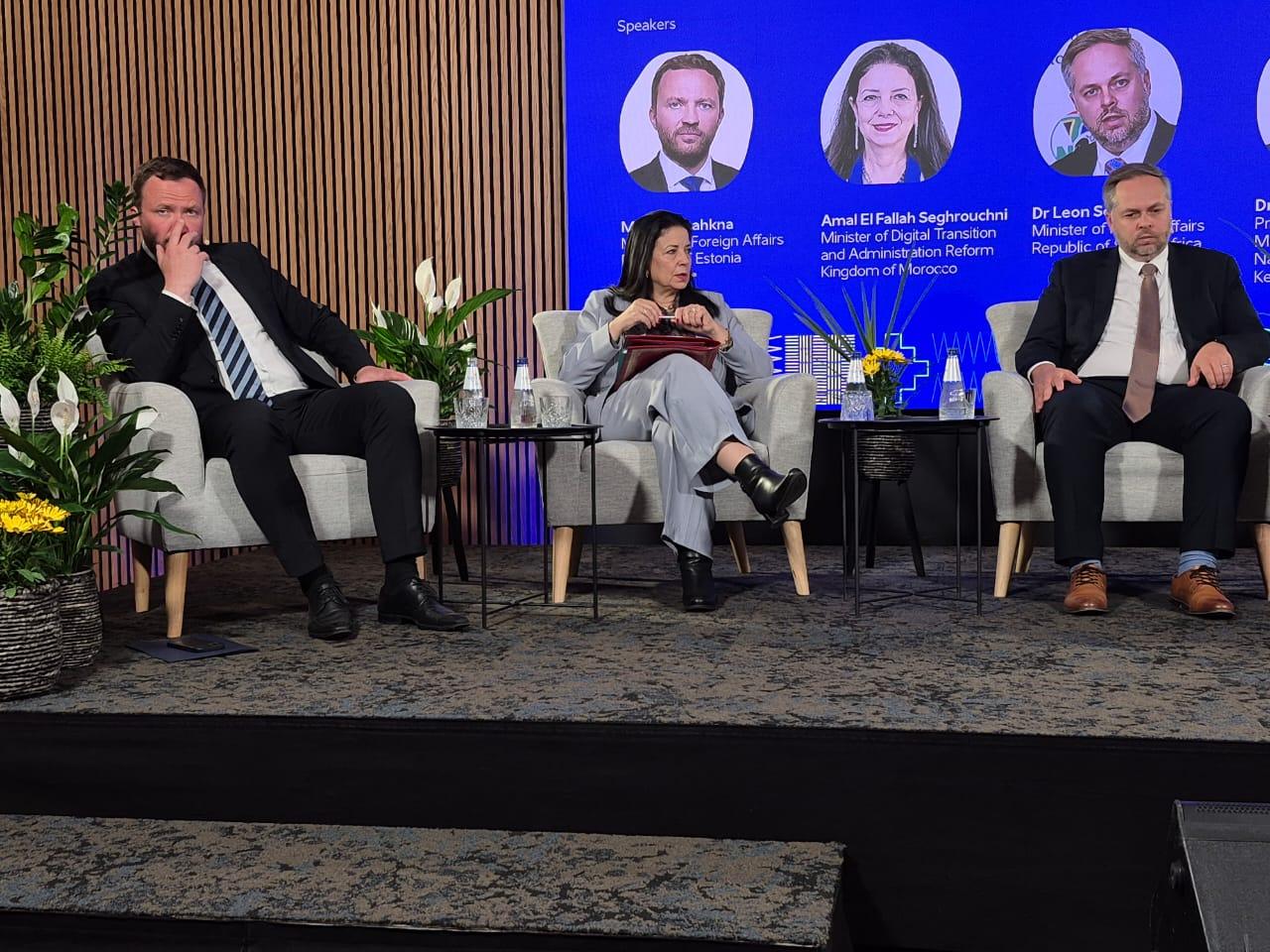 Madame La ministre a participé, Le 27 mai 2025, à une séance de dialogue ministériel en de l'Africa Business Forum 2025 à Tallinn, sous le thème : « Libérer le potentiel d'un avenir».