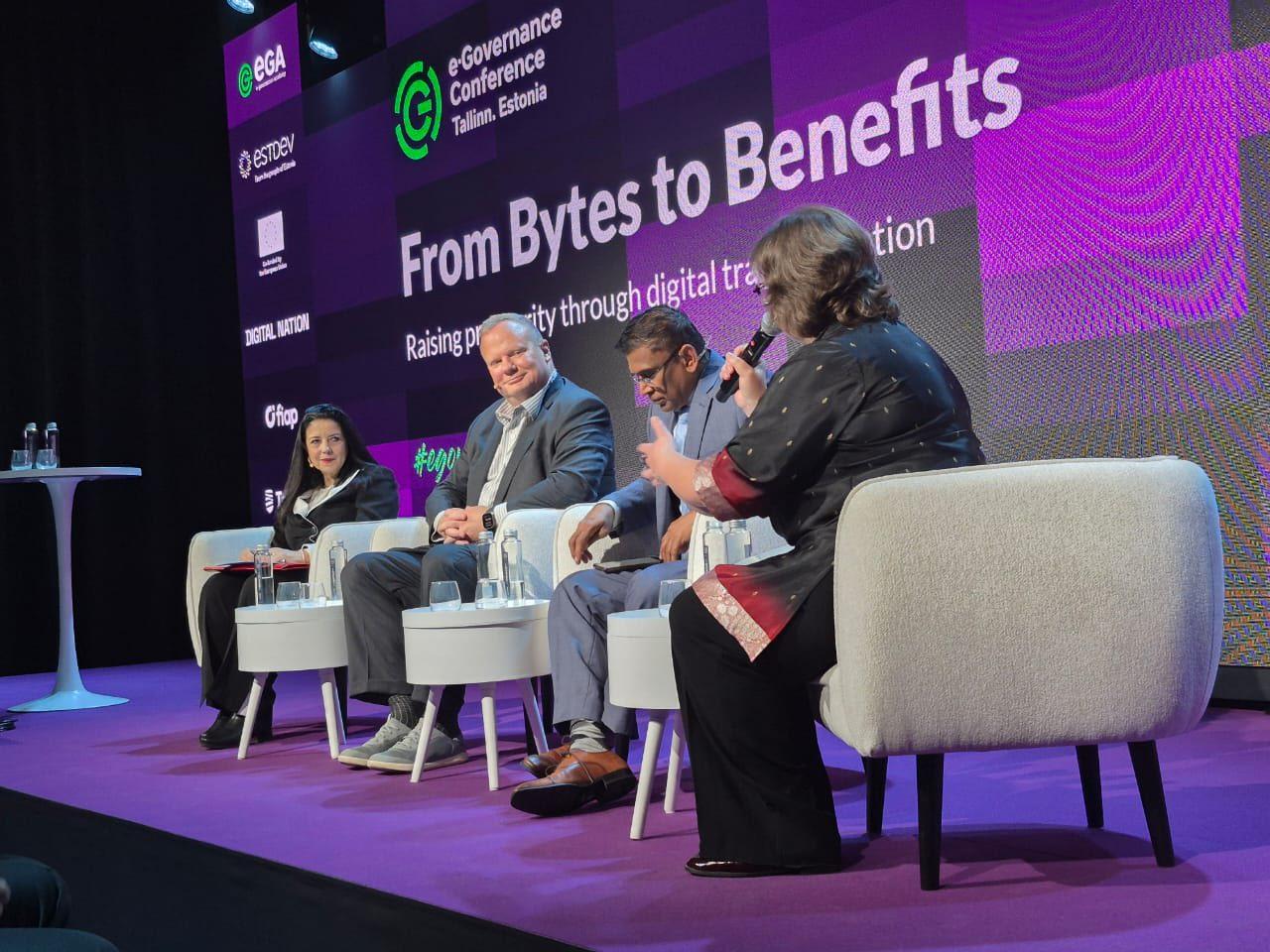 Dans le cadre de sa mission en Estonie, Madame la Ministre a pris part, le 28 mai 2025, au panel intitulé “From bytes to benefits: a strategic approach to digital transformation” dans le cadre de la e-Governance Conference.