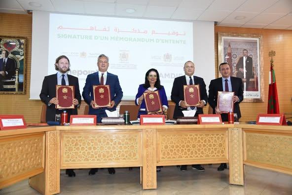 Signature d’un protocole d’accord pour la création d’un Centre d’Excellence en Data et IA, pilier de la souveraineté numérique du Maroc.
