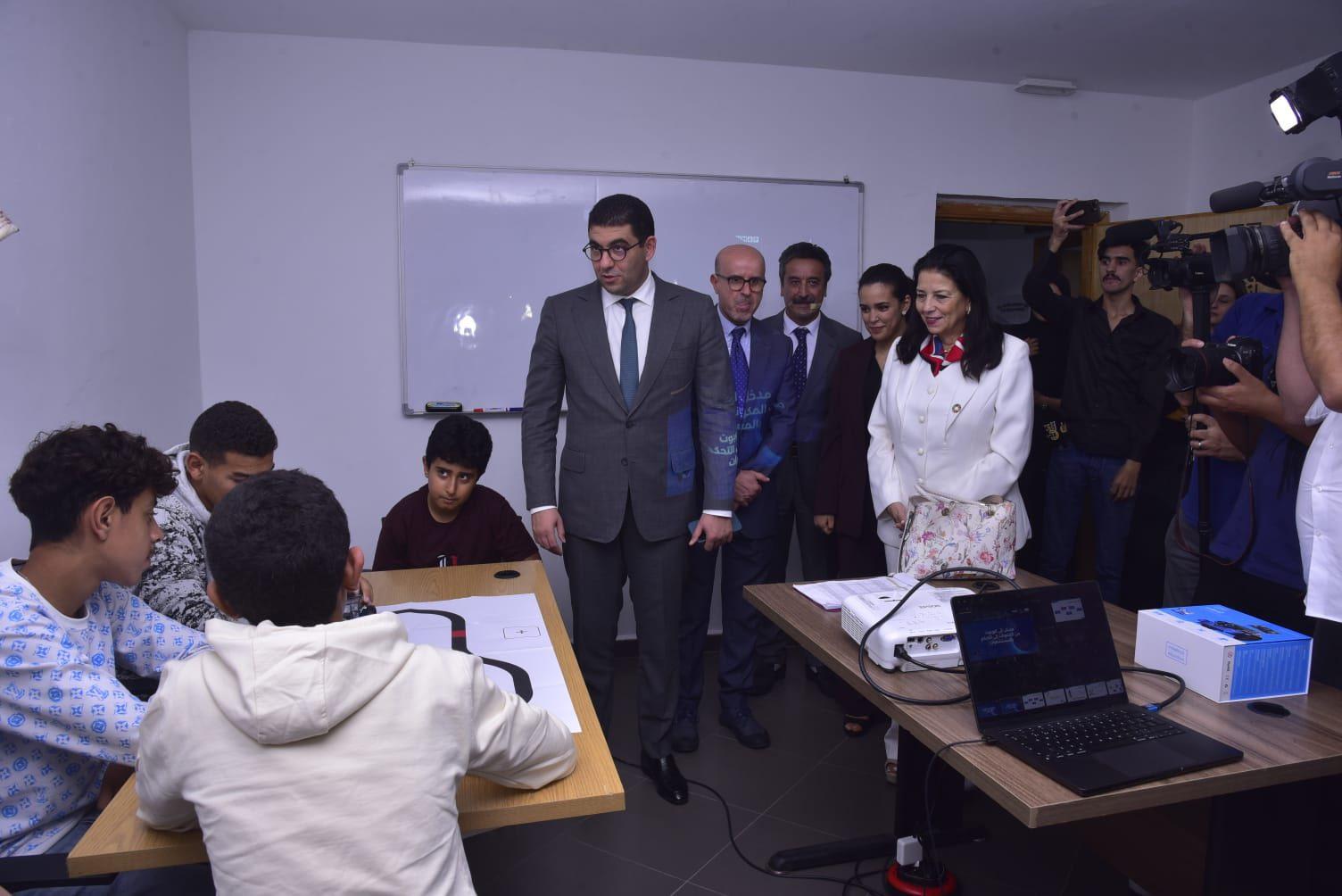 Lancement du programme national de formation au numérique et à l’intelligence artificielle au profit des enfants