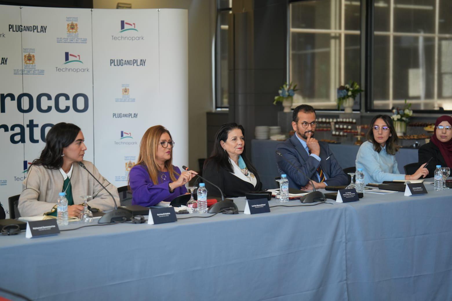 Madame la Ministre, a présidé la séance de clôture de la première cohorte du programme Morocco Accelerator, dans le cadre du déploiement de la stratégie Morocco Digital 2030.