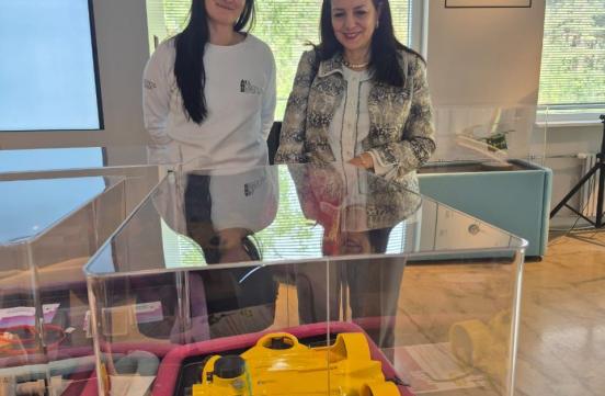 Madame la Ministre a visité le centre AIRE, la plateforme nationale estonienne dédiée à l’IA et à la robotique.