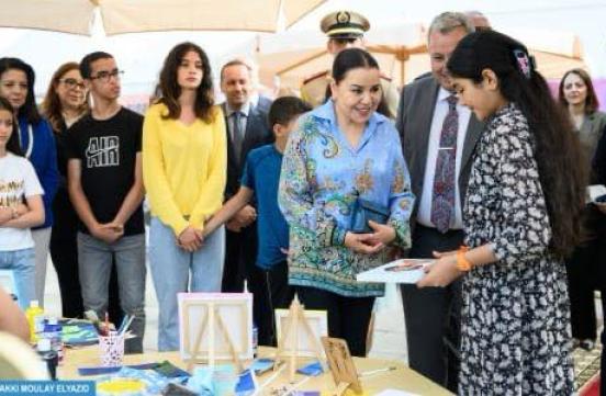 Mme la Ministre a signé, le 14 juin 2025, une convention de partenariat avec Fondation Lalla Asmae et l’Université Mohammed V de Rabat, dans le cadre de l’Université Numérique afin d'intégrer les jeunes sourds et malentendants dans l’éducation numérique.