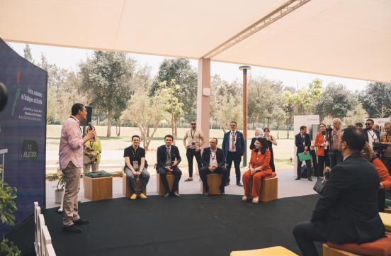 En marge des Assises Nationales IA, Madame la Ministre a visité le Village Startup qui réunit 30 startups marocaines opérant dans le domaine de l’IA.