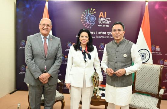 Madame la Ministre a rencontré, Lors de sa participation au Sommet sur l'impact de l'IA à New Delhi,   M. Jitin Prasad, Ministre d'État, Ministre du commerce, de l'industrie, Ministère de l'électronique et des technologies de l'information de l'Inde.