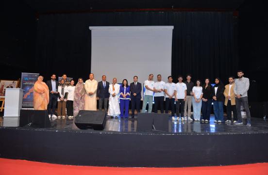 Madame la Ministre a honoré la clôture les activités de la station de Dakhla-Wadi Al-Gold du hackathon de l'intelligence artificielle RAMADAN'IA.
