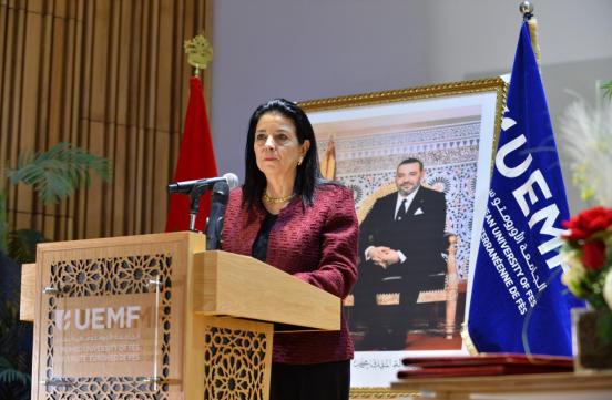 Madame la Ministre a participé au séminaire scientifique organisé par l'Université Euromed à Fès sur le thème « IA et l'Innovation dans la Transformation Digitale des Entreprises et leurs Applications dans l'Industrie X.0 et les Industries de la Santé ».